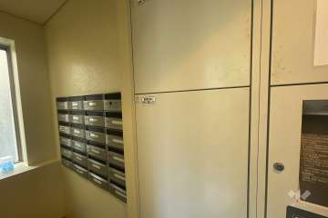 宅配ボックスと共用ポスト