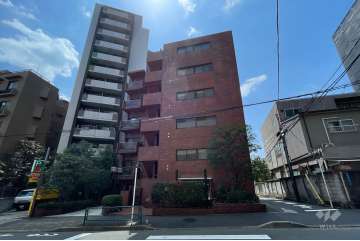 グランドメゾン広尾の外観（北側から）