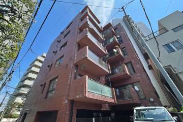 グランドメゾン広尾の外観（南西側から）