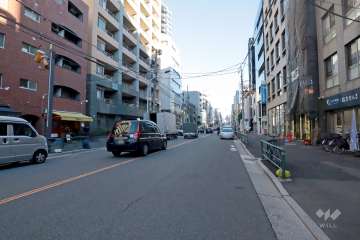 敷地南側の前面道路