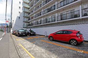 敷地内駐車場（屋外平面式）