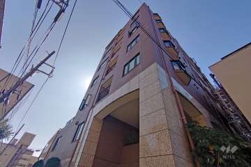 ウィスティリアコート代官山の外観（北側から）