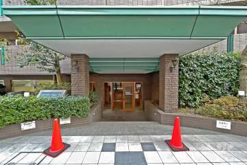 エントランスアプローチ