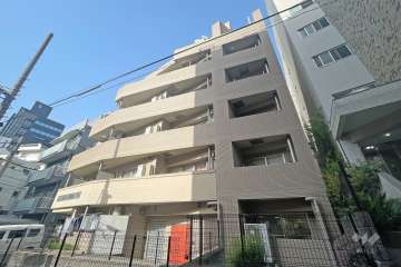 デュオスカーラ渋谷の外観（南西側から）