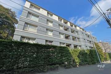 ドレッセ代官山の外観(西側から)