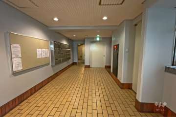 エントランスホール