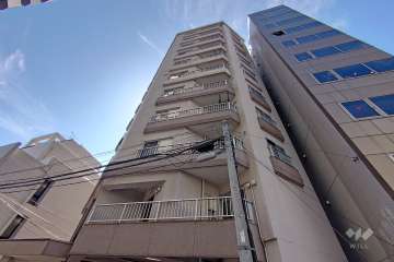 ライオンズマンション南平台の外観（北東側から）