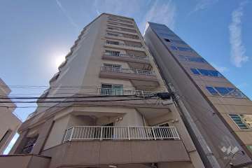 ライオンズマンション南平台の外観（北側から）