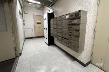 宅配ボックスと共用ポスト