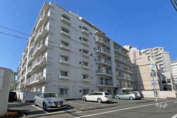 南平台セントラルハイツの外観（東側から）