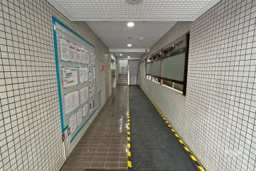 エントランスホール