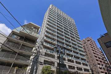 マートルコート恵比寿2000の外観（南西側から）