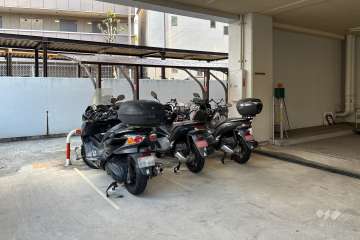 バイク置場