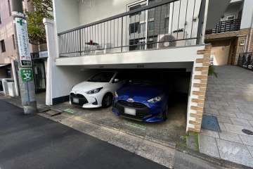 敷地内駐車場（屋内平面式）