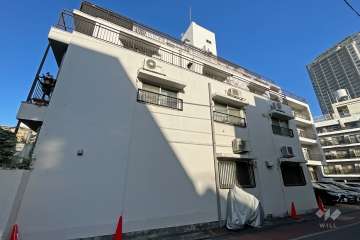 日商岩井代官山マンションの外観（南東側から）