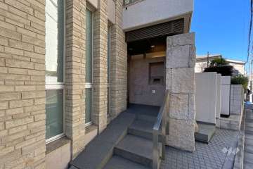 サブエントランス