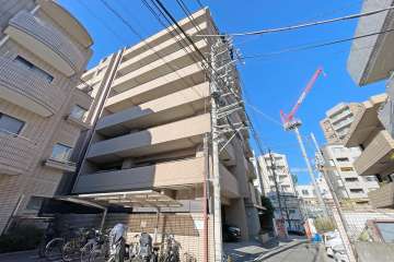 コスモ広尾の外観（北東側から）