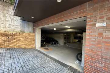 敷地内駐車場（屋内平面式、屋内機械式）