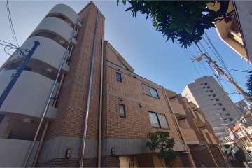 ジェイパーク渋谷東の外観（北東側から）