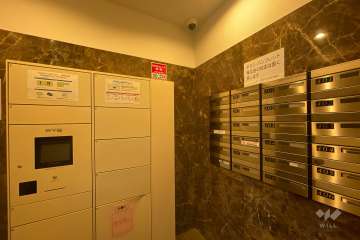 宅配ボックスと共用ポスト