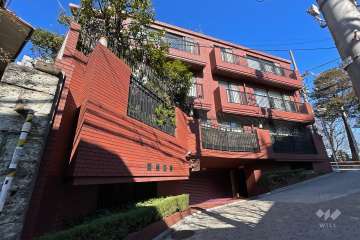 ドムス広尾西館の外観(南側から)