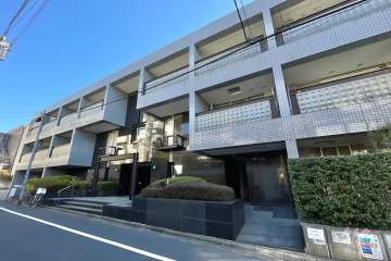 マンションの外観（南西側から）