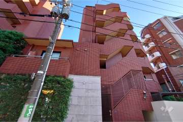 ペアシティ代々木大山アネックスウエストの外観（北西側から）