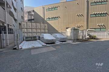 敷地内駐車場（屋外機械式）