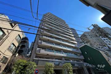 ライオンズマンション渋谷道玄坂の外観(北西側から）