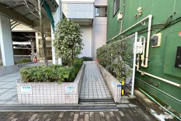 エントランスアプローチ