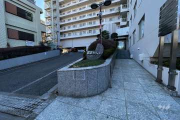 敷地の出入り口