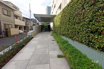 エントランスアプローチ