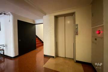 エレベーターホール