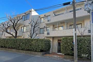 第２代々木上原シティハウスの外観（南側から）