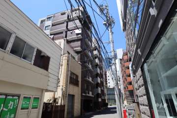 東急ドエルアルス渋谷八幡坂の外観（北東側から）