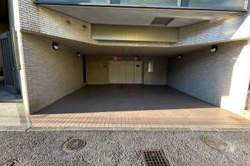 敷地内駐車場（屋内平面式）