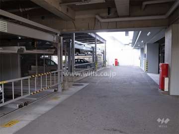 敷地内駐車場（機械式）