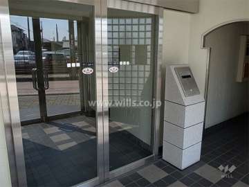 オートロック付きのエントランス