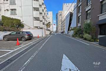 敷地南側前面道路