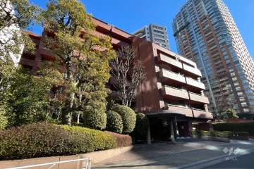 マンションの外観（南西側から）