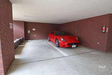 敷地内駐車場（屋内平面式）