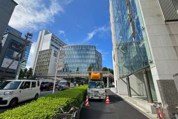 敷地南側の前面道路