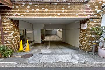 駐車場の入口