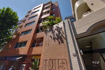 ライオンズマンション代々木の外観（南東側から）