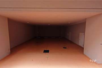 敷地内駐車場（屋内平面式）