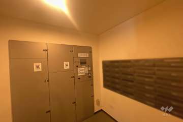 共用ポストと宅配ボックス