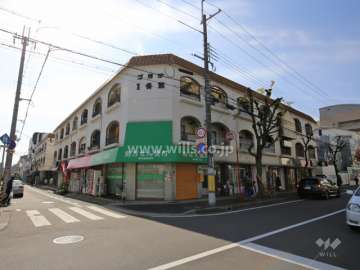 プラザ武庫之荘1番館の外観（北東側から）