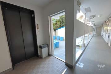 共用のエレベーター