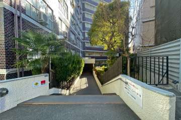 エントランスアプローチ