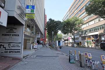 敷地東側の前面道路